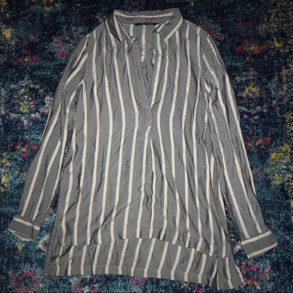 Knot sister “ bridgerland” blouse